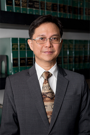 MARTIN L. PISÓN