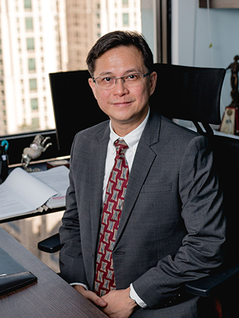 MARTIN L. PISÓN
